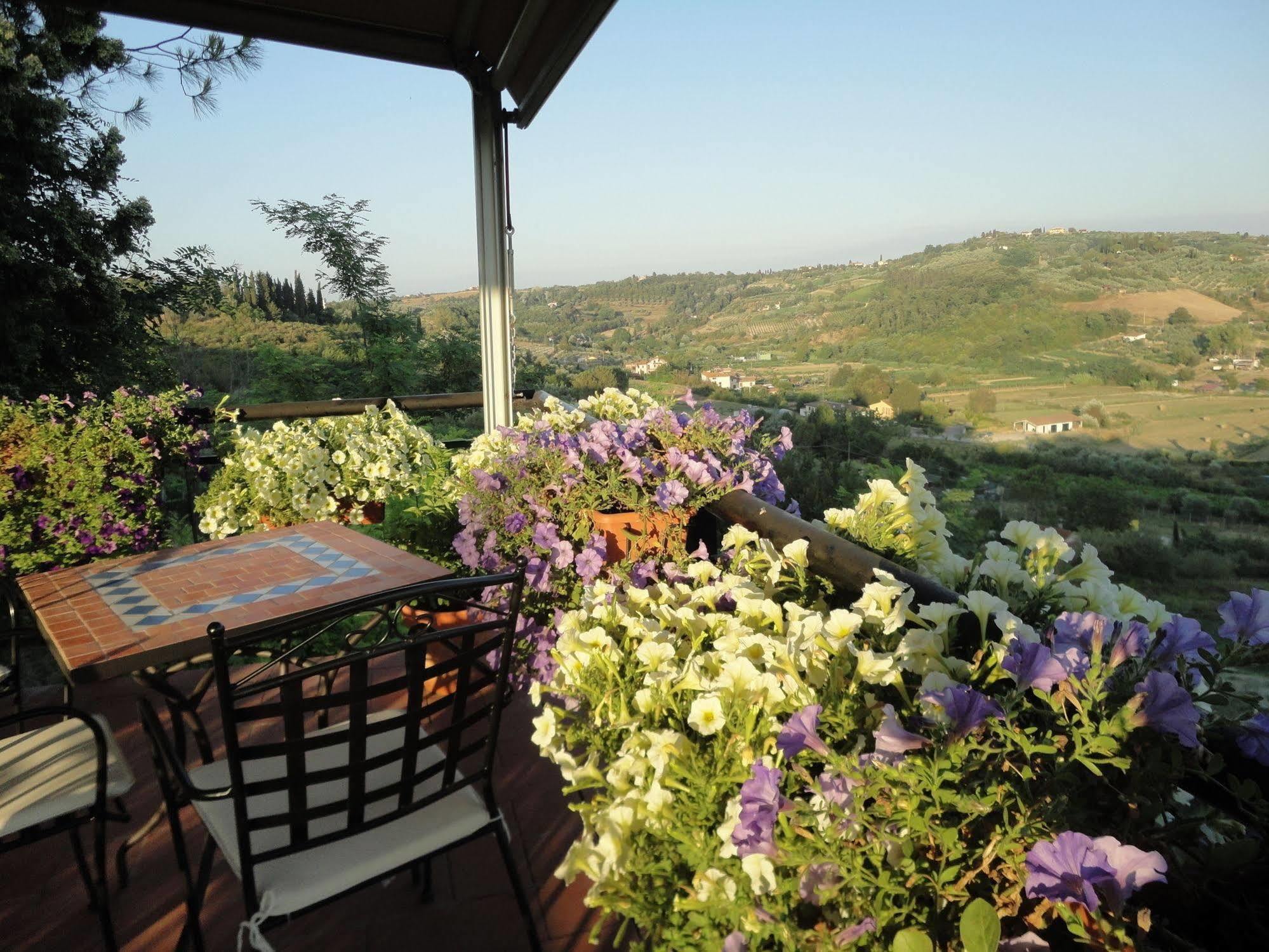 Albergo La Pieve Castelfiorentino Exterior photo